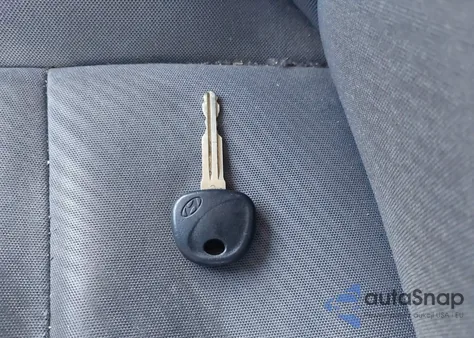 2013 Hyundai Elantra Gls z USA, uszkodzony, nr VIN KMHDH4AE9DU867838